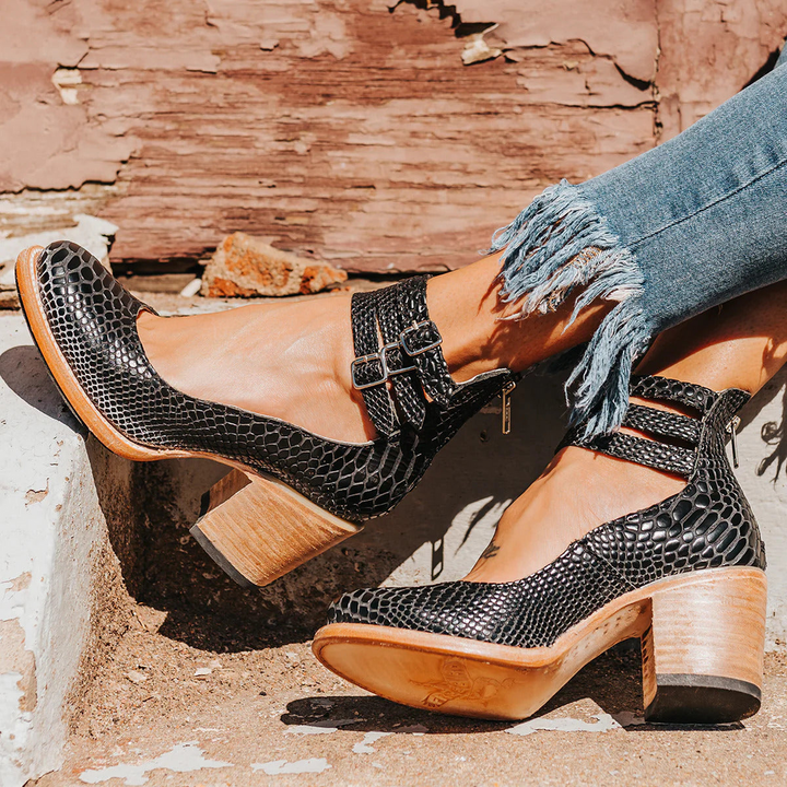 VIVIANA – VINTAGE BLOCK HEEL BOOTS