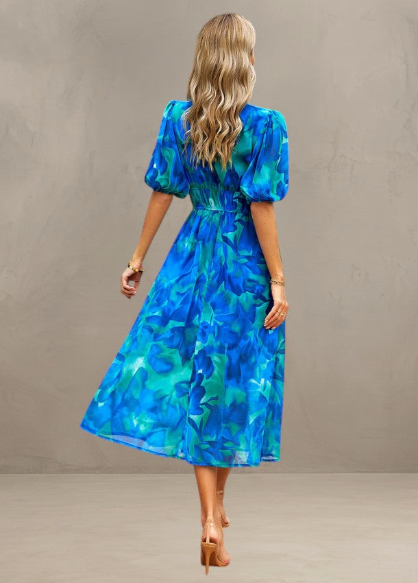 ASTELLA | FLATTERING FLORAL MIDI DRESS
