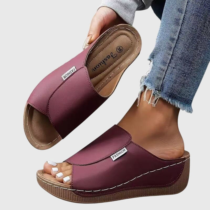 Sava - Ultra-Light Orthopedic Sandal