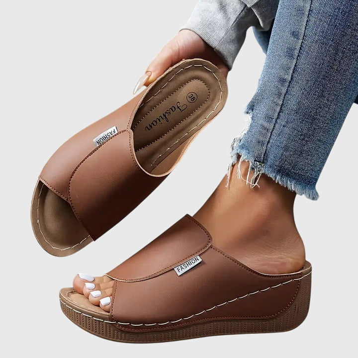Sava - Ultra-Light Orthopedic Sandal