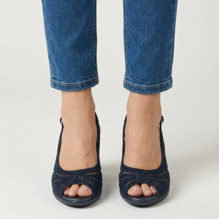 Nami - Comfortable Women's Sandal with Heel