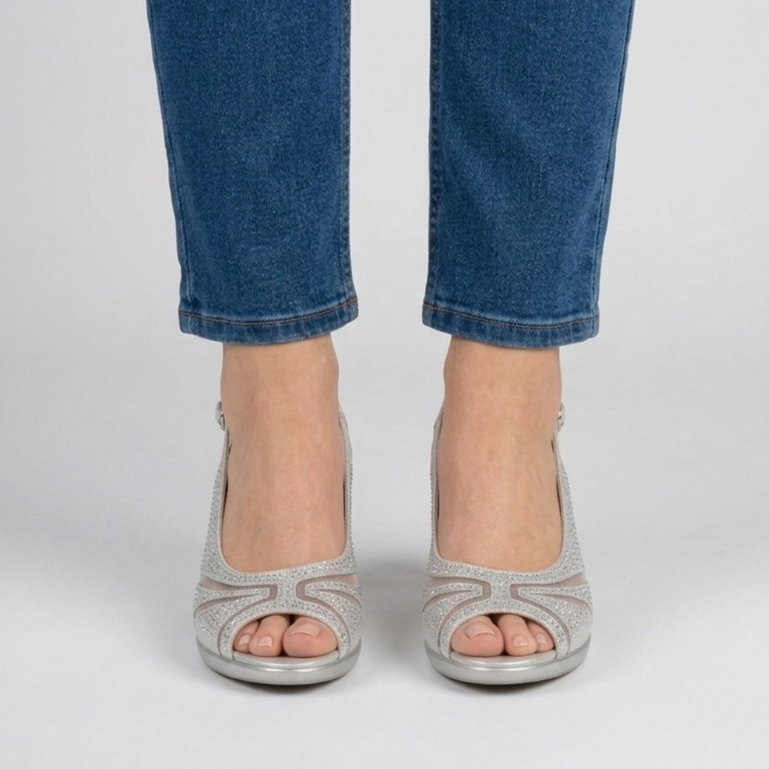 Nami - Comfortable Women's Sandal with Heel