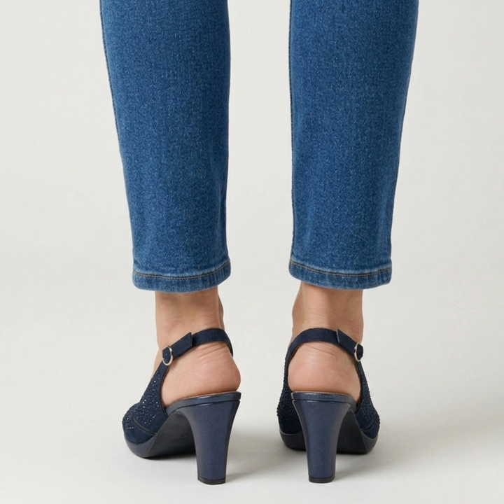 Nami - Comfortable Women's Sandal with Heel