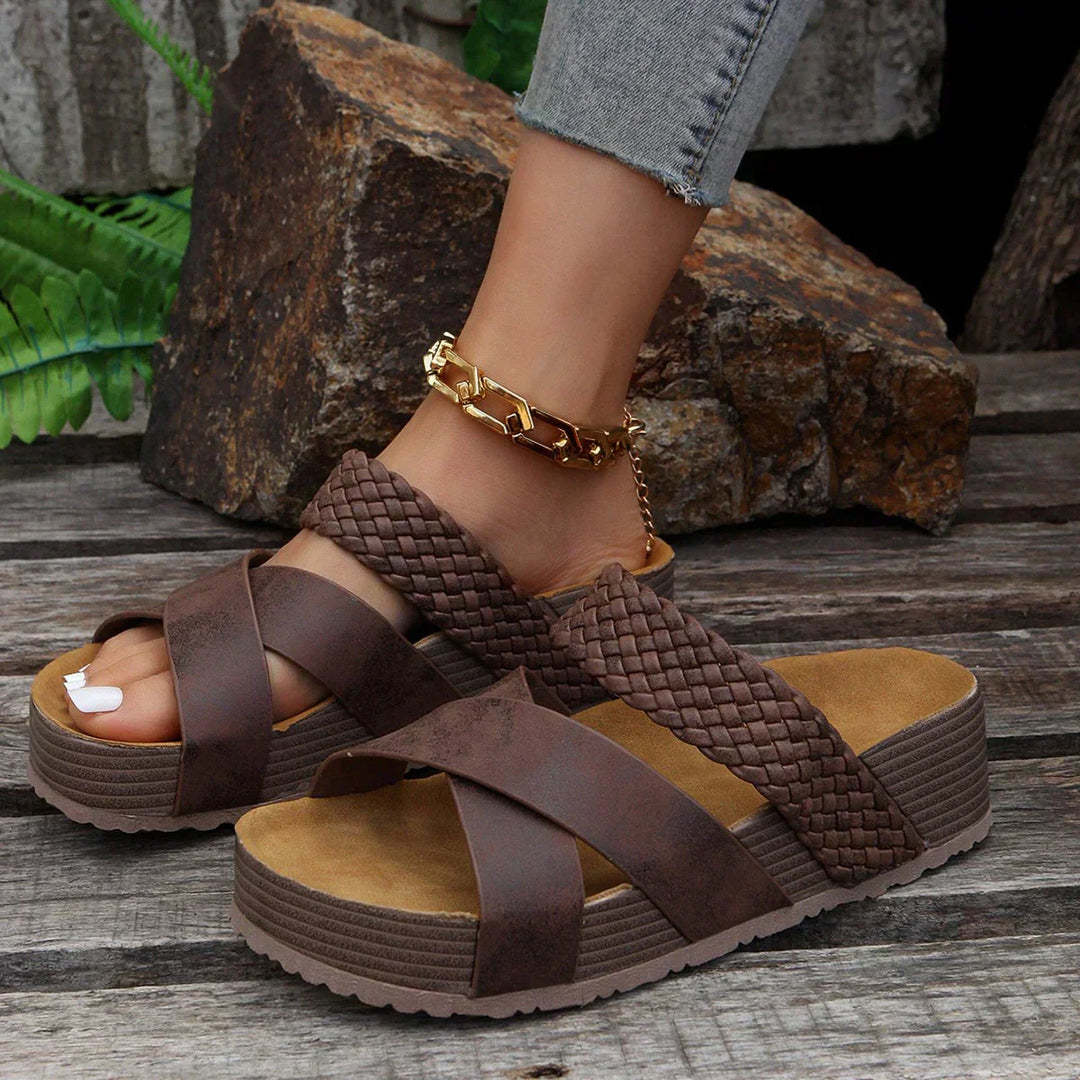 Nikki - Stylish Orthopedic Sandal