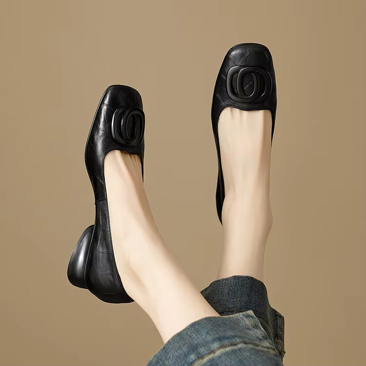 Amara™ | Elegant Leather Flats