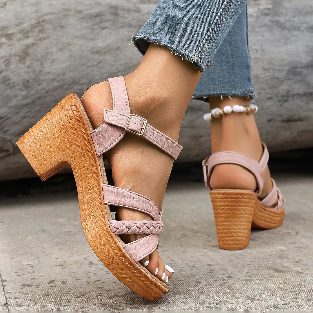 Demi – Comfortable Sandals