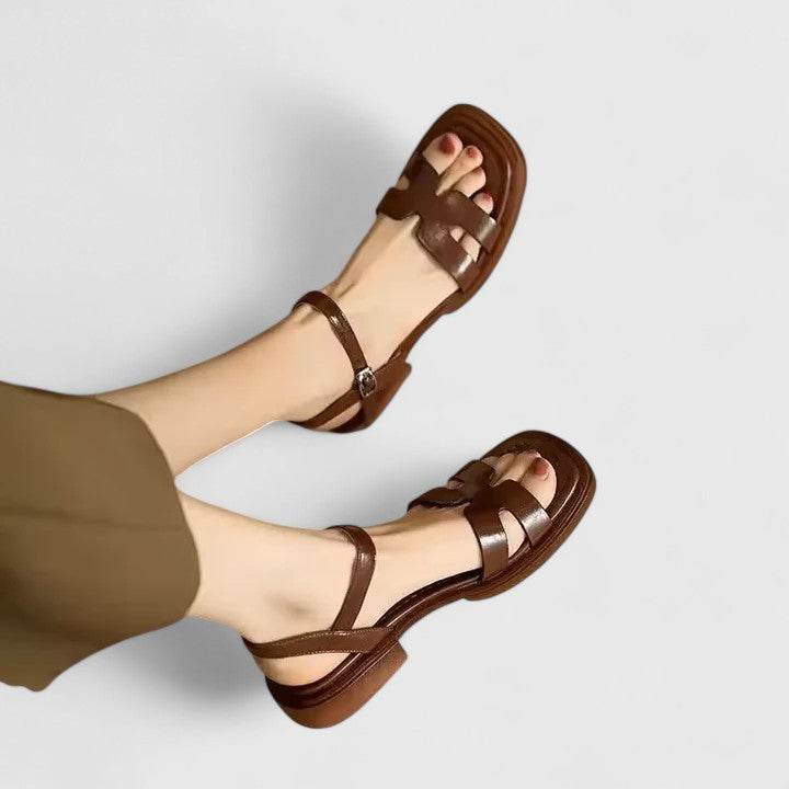 Vera – Elegant Flat Sandals