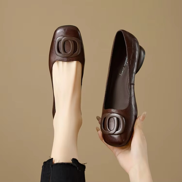 Amara™ | Elegant Leather Flats