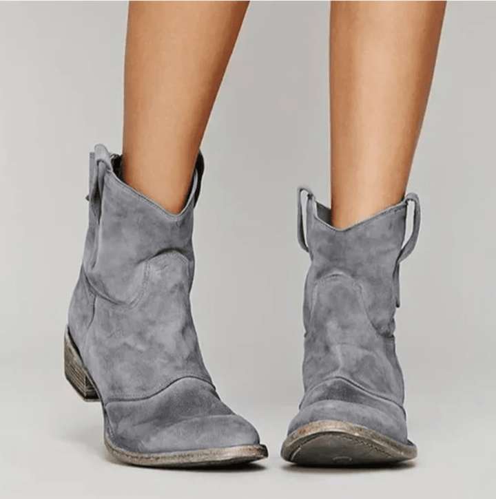 Charlotte - Orthopedic Boots