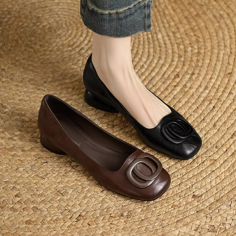Amara™ | Elegant Leather Flats