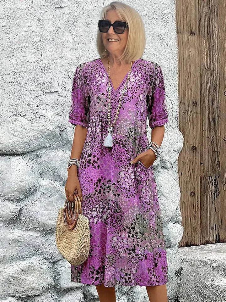 Lina | Lightweight V-Neck Dress