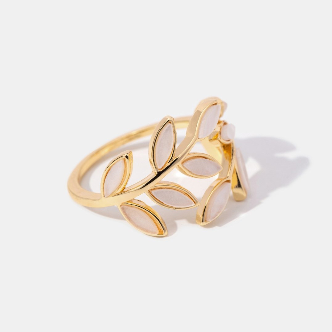 ELSWORTH – LEAFY GOLD RINGS