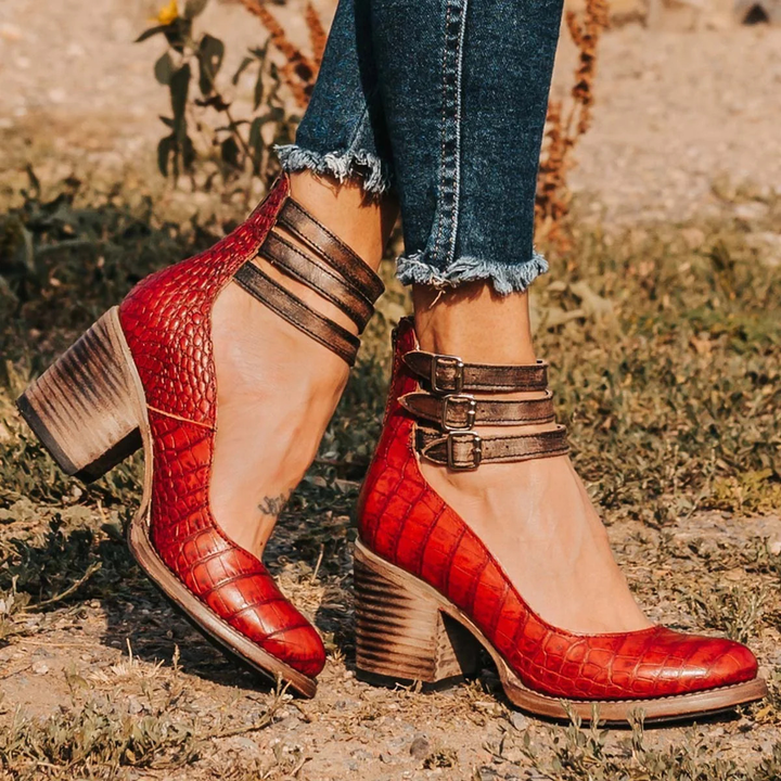 VIVIANA – VINTAGE BLOCK HEEL BOOTS