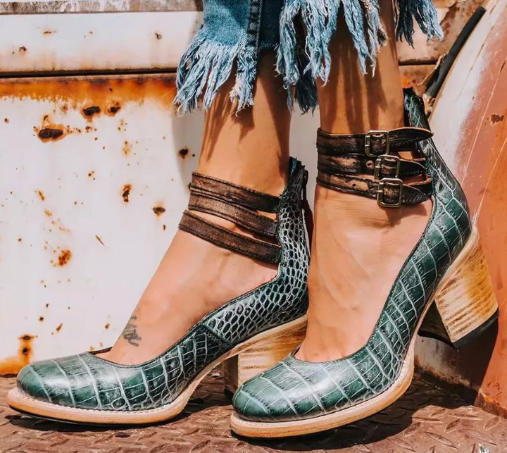 VIVIANA – VINTAGE BLOCK HEEL BOOTS